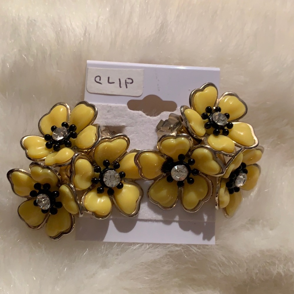 Unique vintage clip earrings